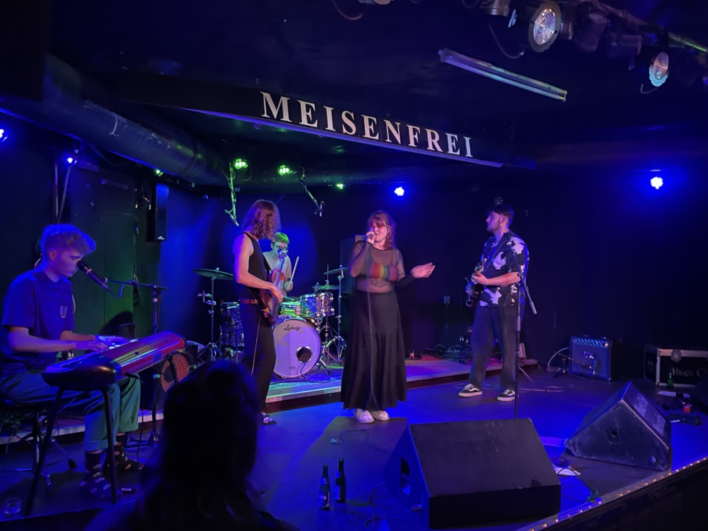 Die Bremer Band Halftime bei ihrem Auftritt im Bluesclub Meisenfrei. Foto: Frank Schümann